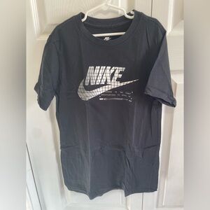 Nike kids shirt